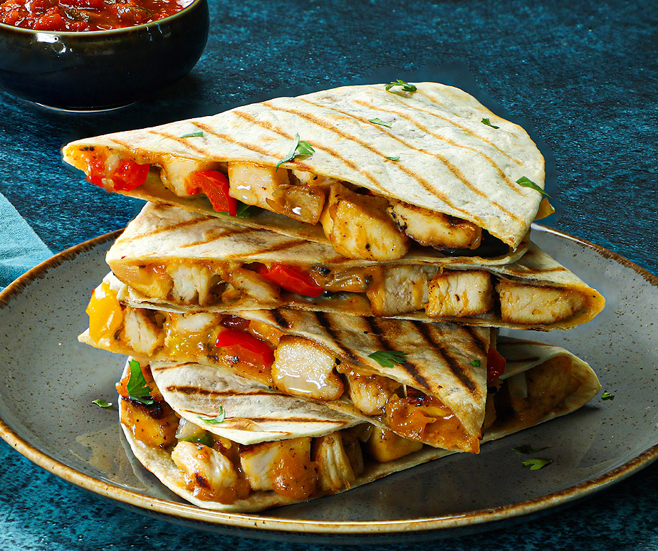 18 Chicken Fajita Quesadilla Web