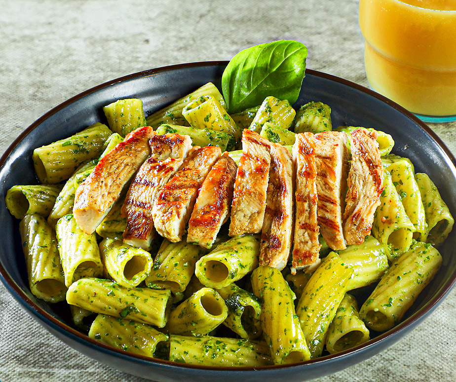 11 Chicken Pesto Pasta Web